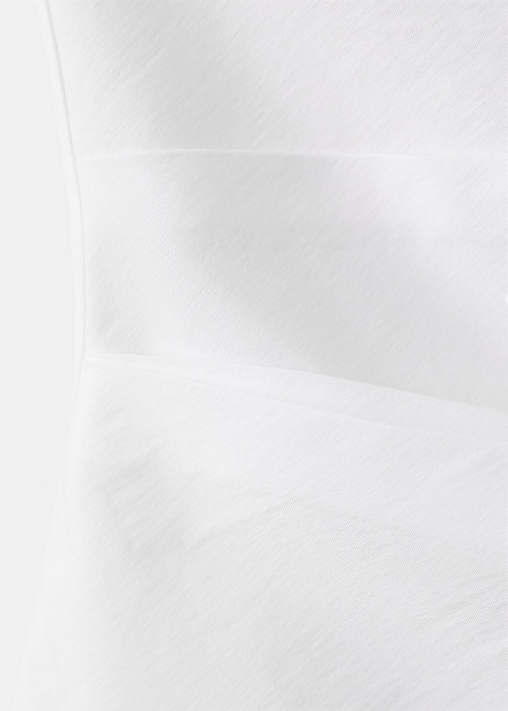Color-Off white