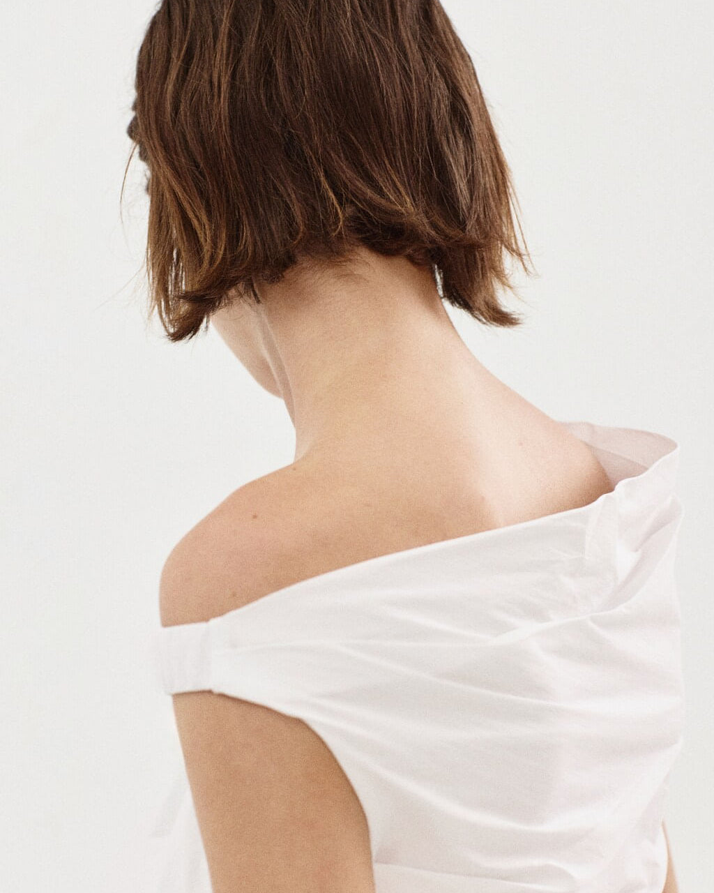 Color-Off white