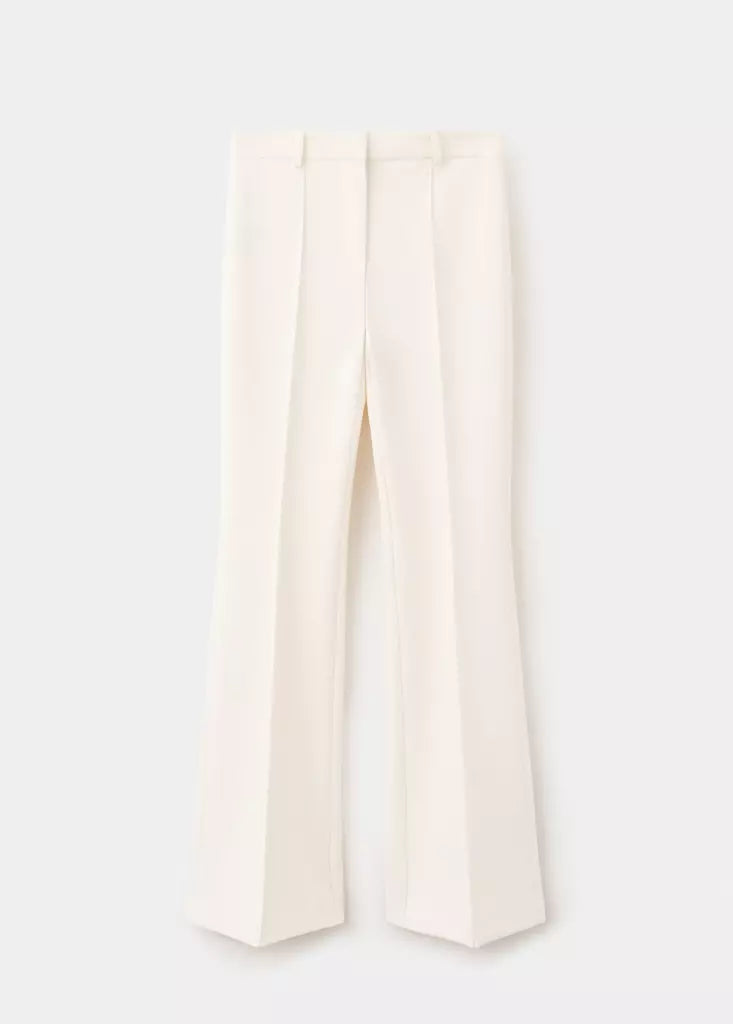 Color-Off white