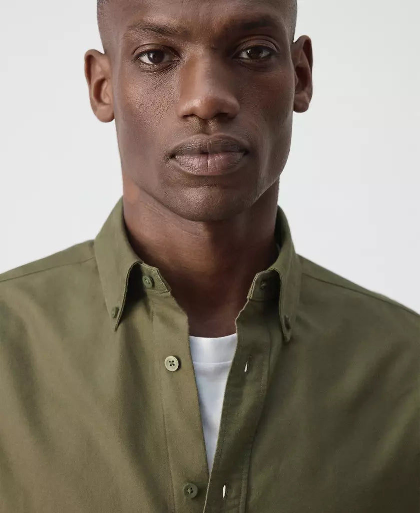 Color-Khaki