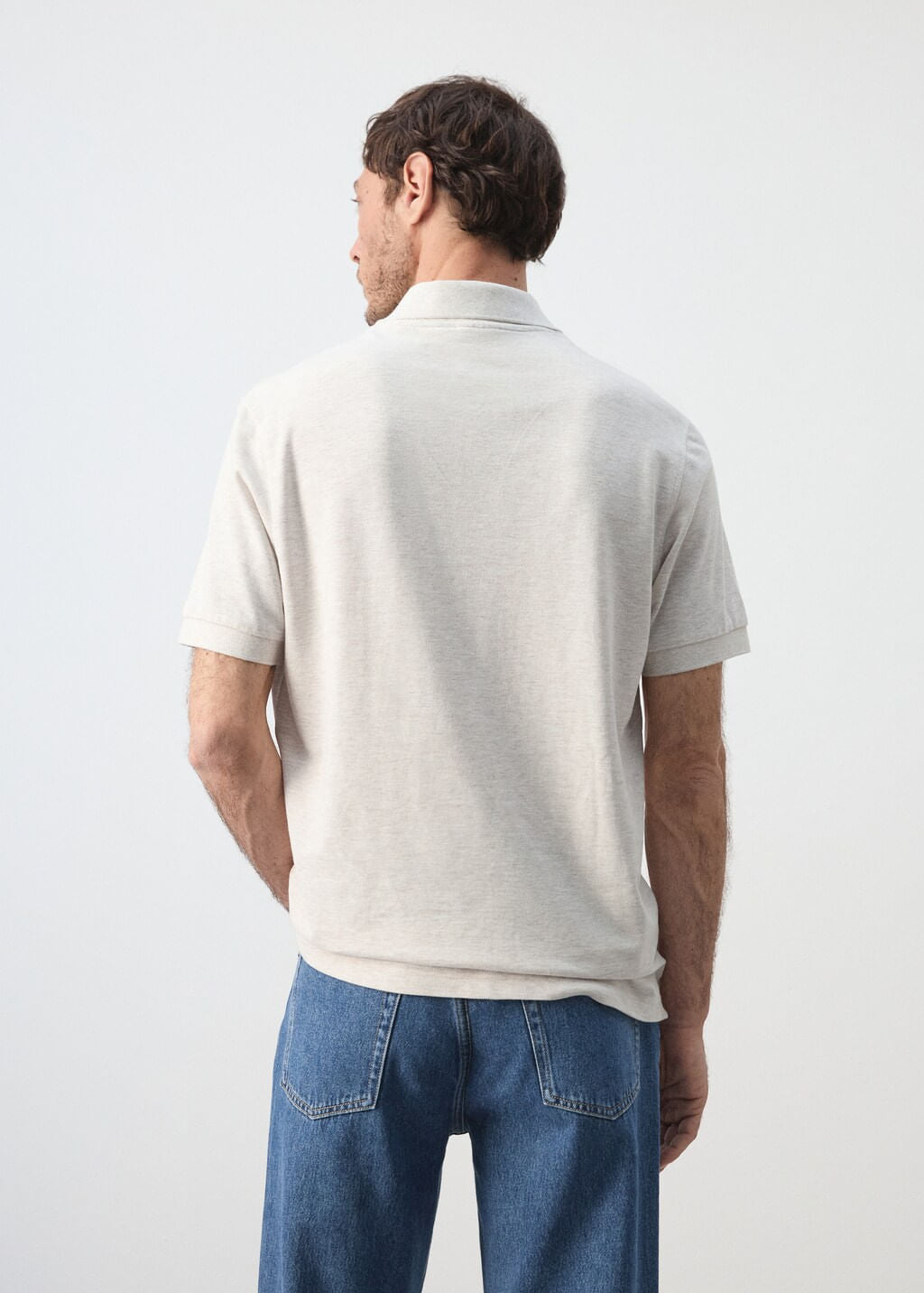 Color-Beige