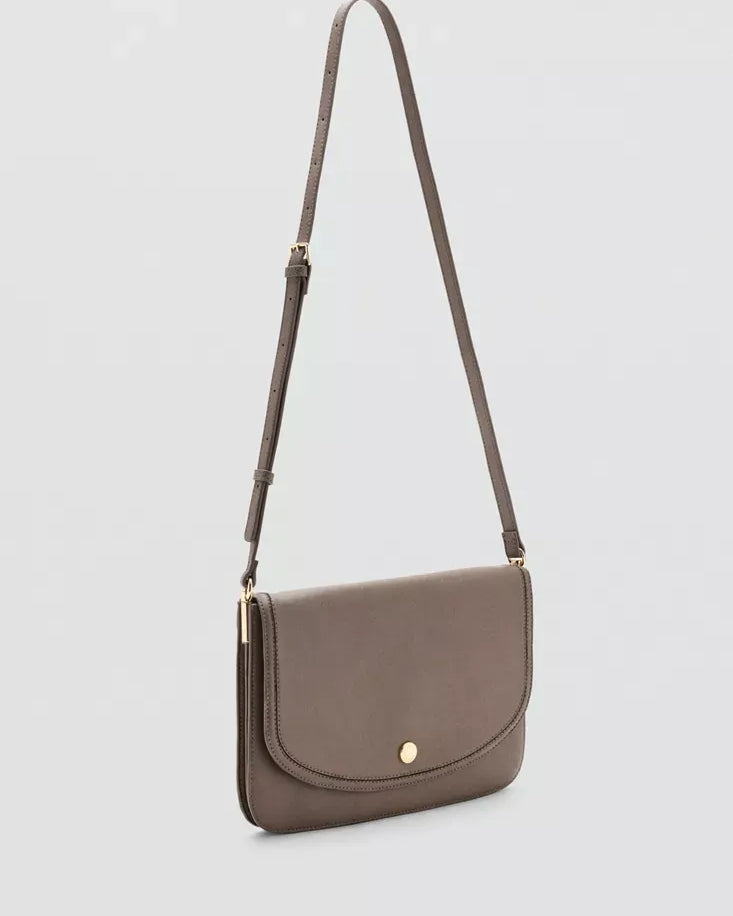Color-Taupe