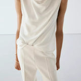 Color-Off white