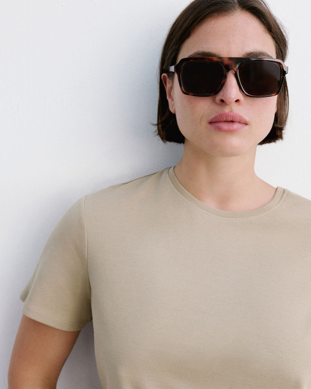 Color-Khaki