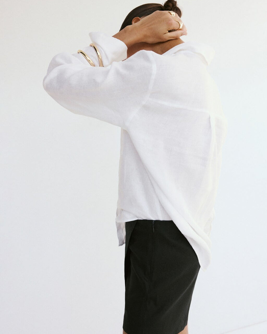 Color-Off white
