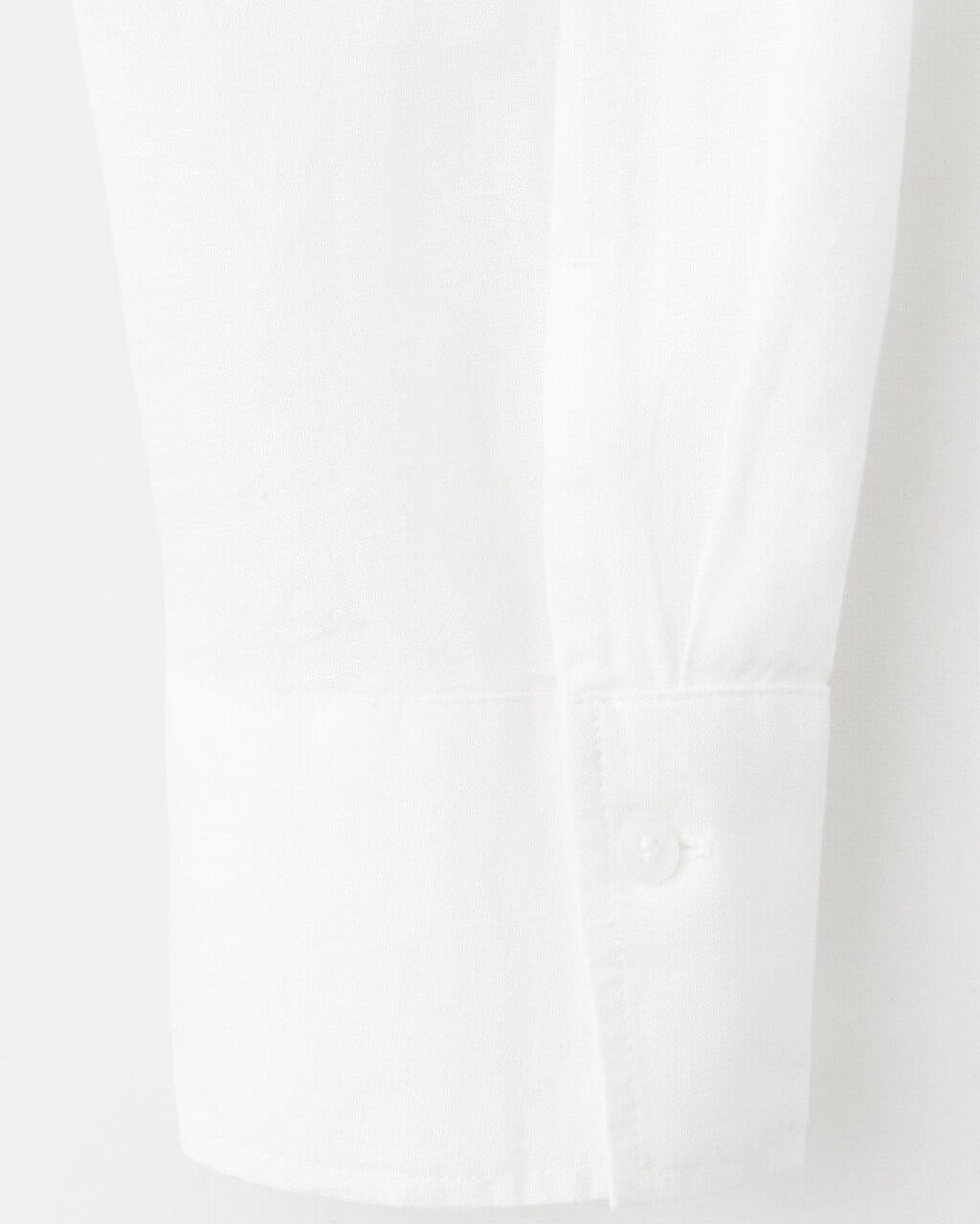 Color-Off white