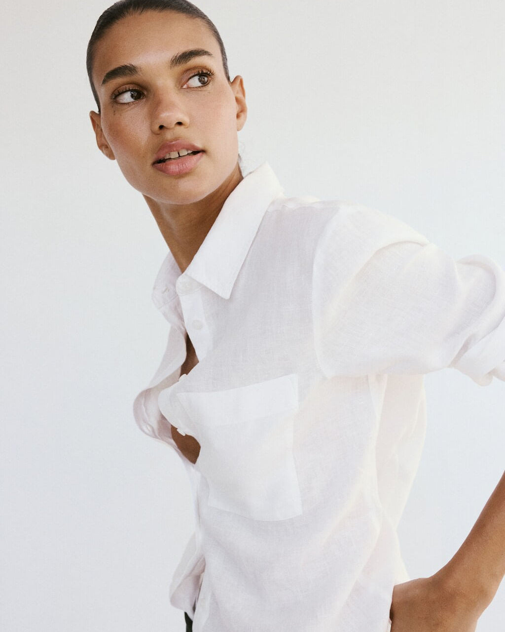 Color-Off white