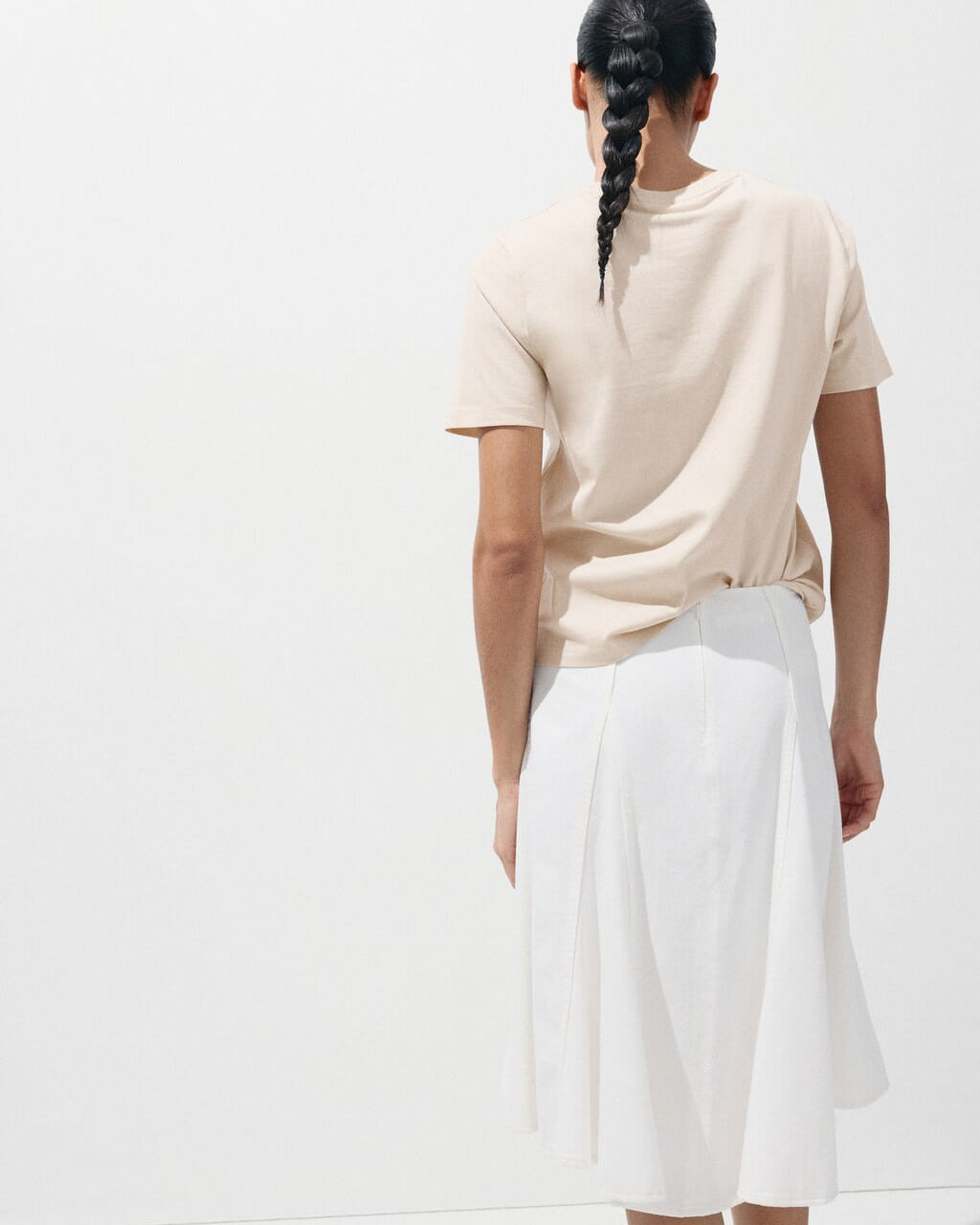 Color-Beige