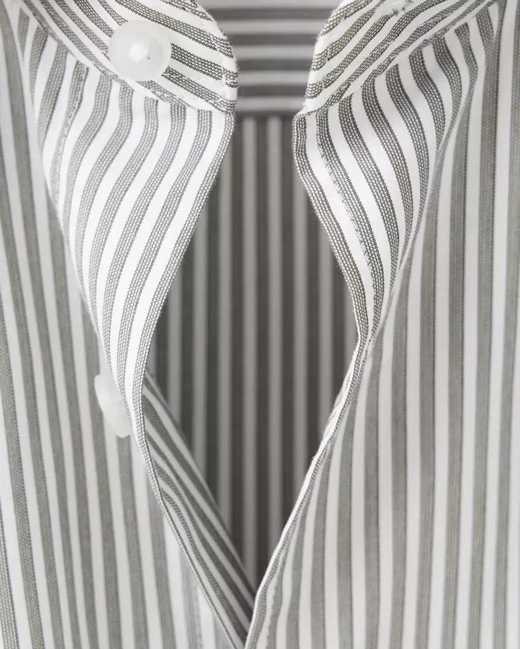Color-Khaki