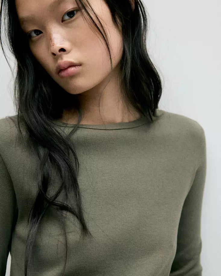 Color-Khaki