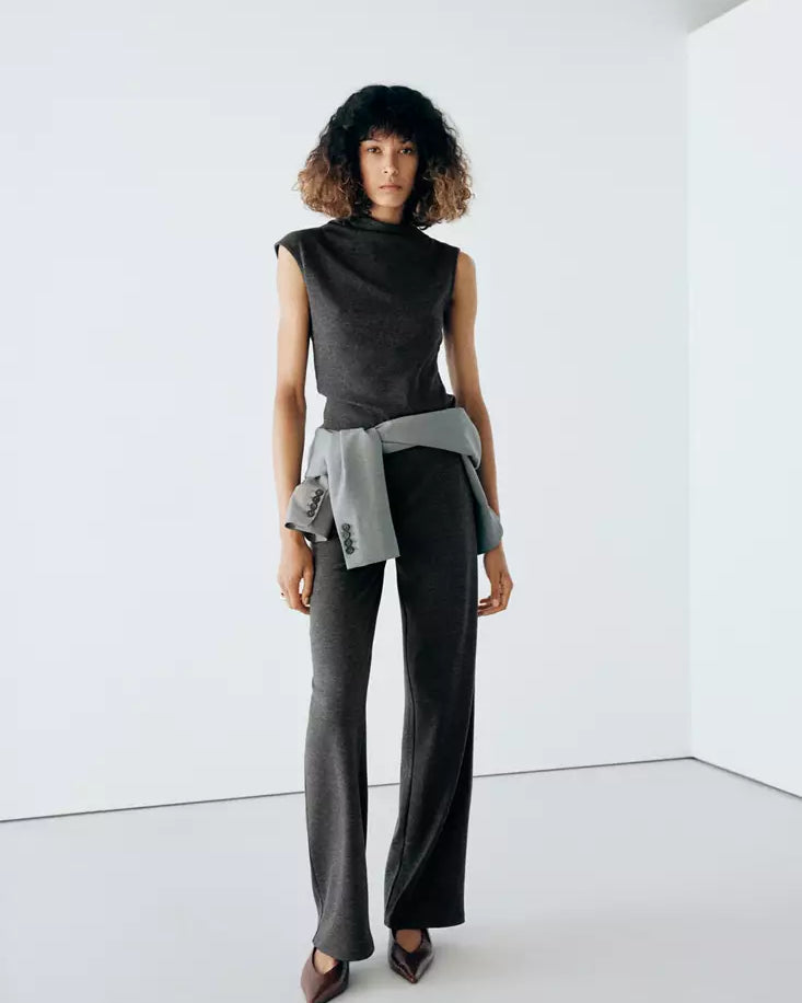 Color-Gris oscuro vig.