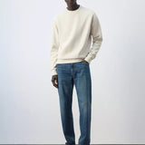 Color-Off white