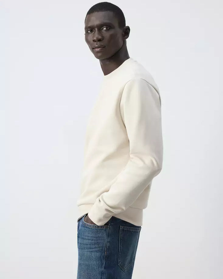 Color-Off white