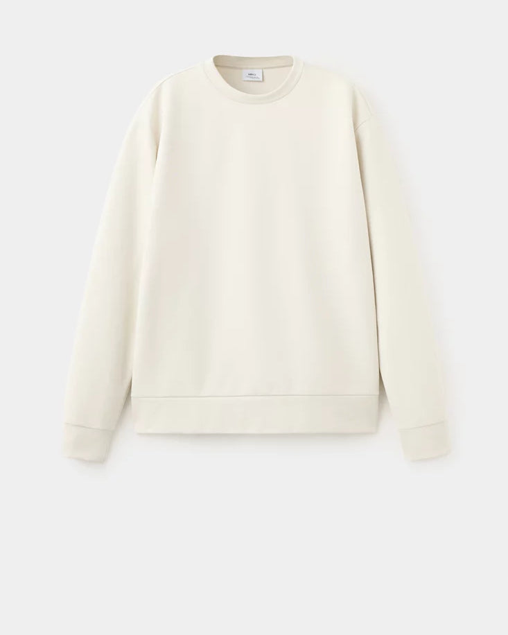 Color-Off white